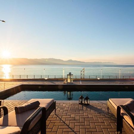 Seaside Summer Bliss - Aurora Luxury Pool Paradise Петалідіон Екстер'єр фото