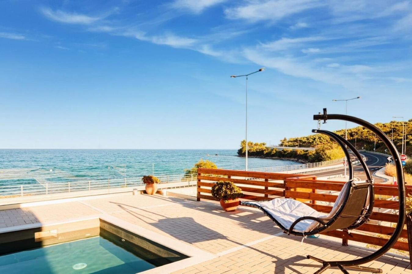 Seaside Summer Bliss - Aurora Luxury Pool Paradise Петалідіон Екстер'єр фото